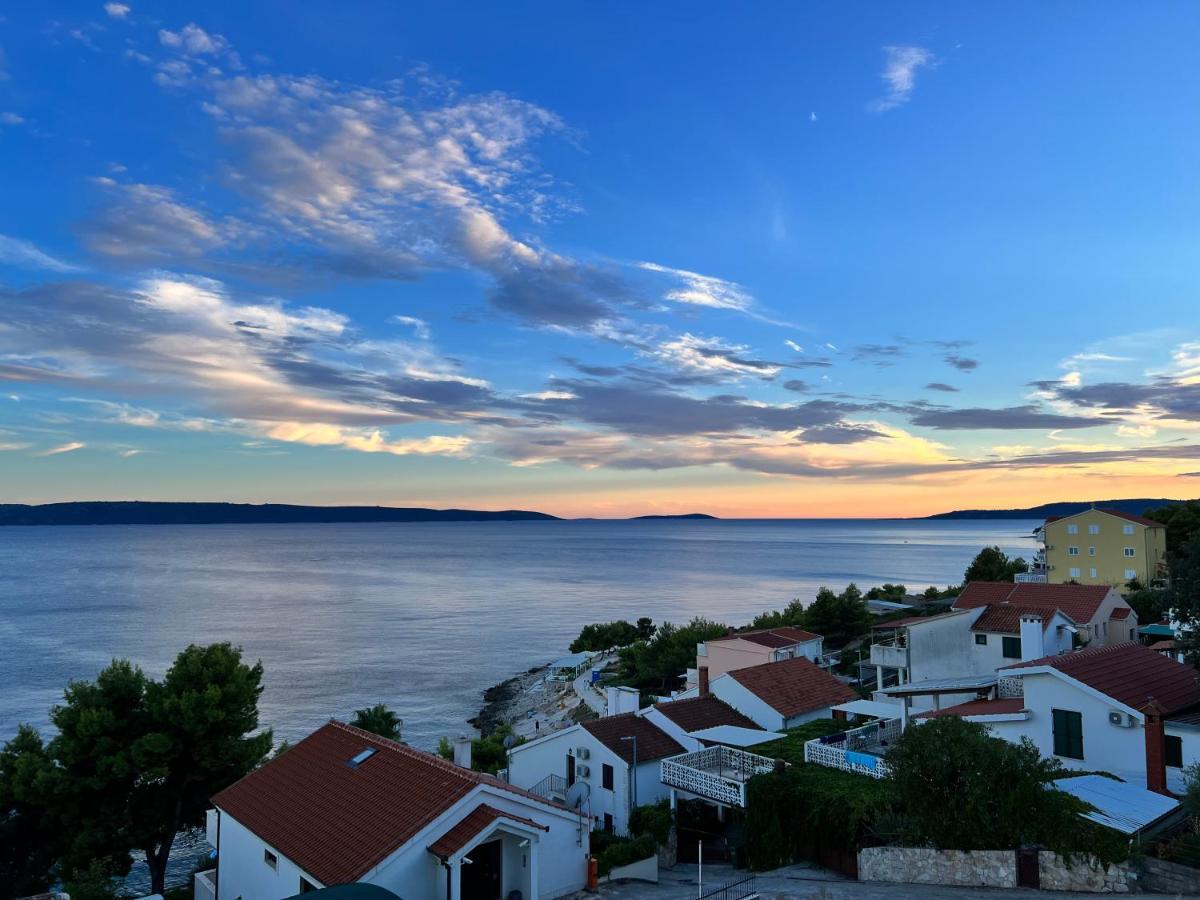 Luxury Beachfront Villa Carlisa Ciovo Luaran gambar