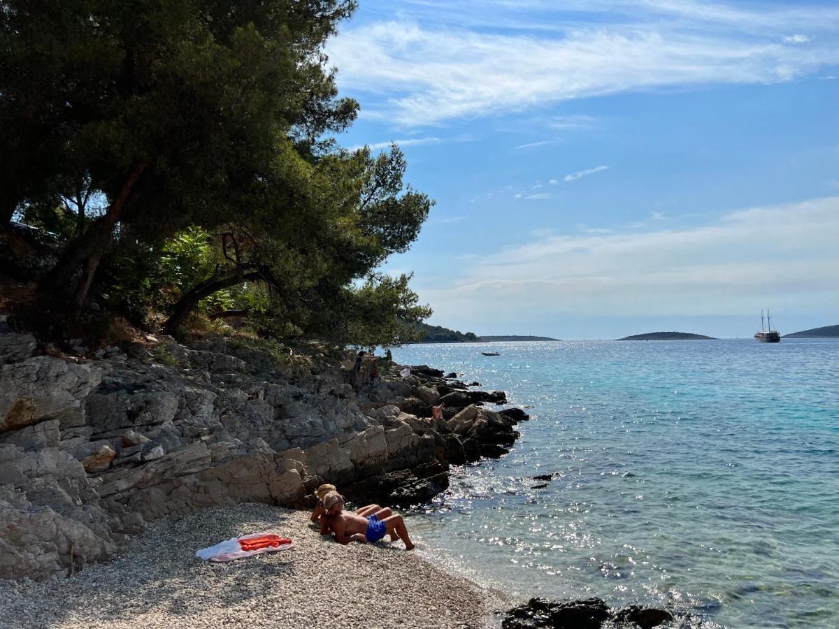 Luxury Beachfront Villa Carlisa Ciovo Luaran gambar