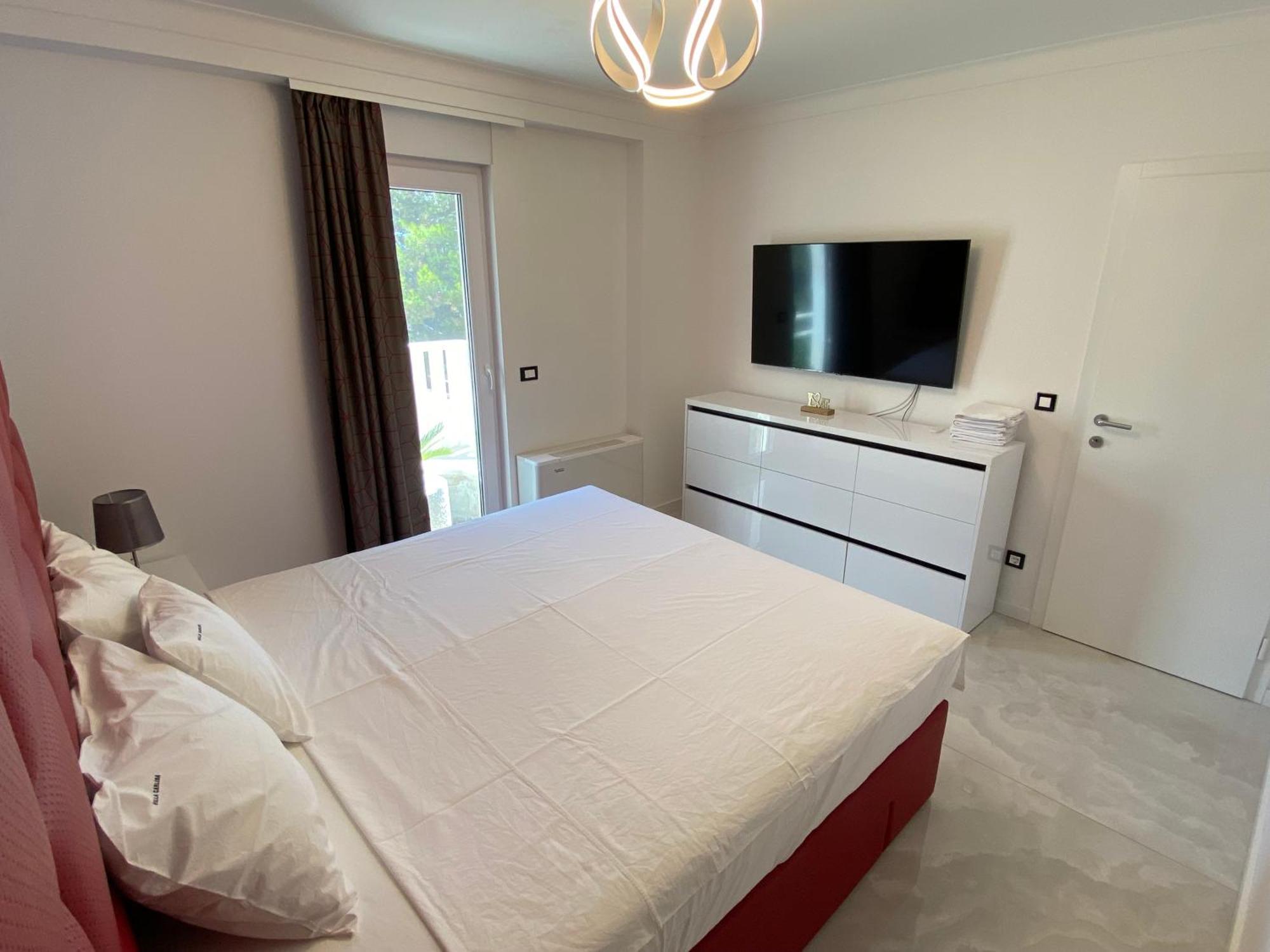 Luxury Beachfront Villa Carlisa Ciovo Luaran gambar