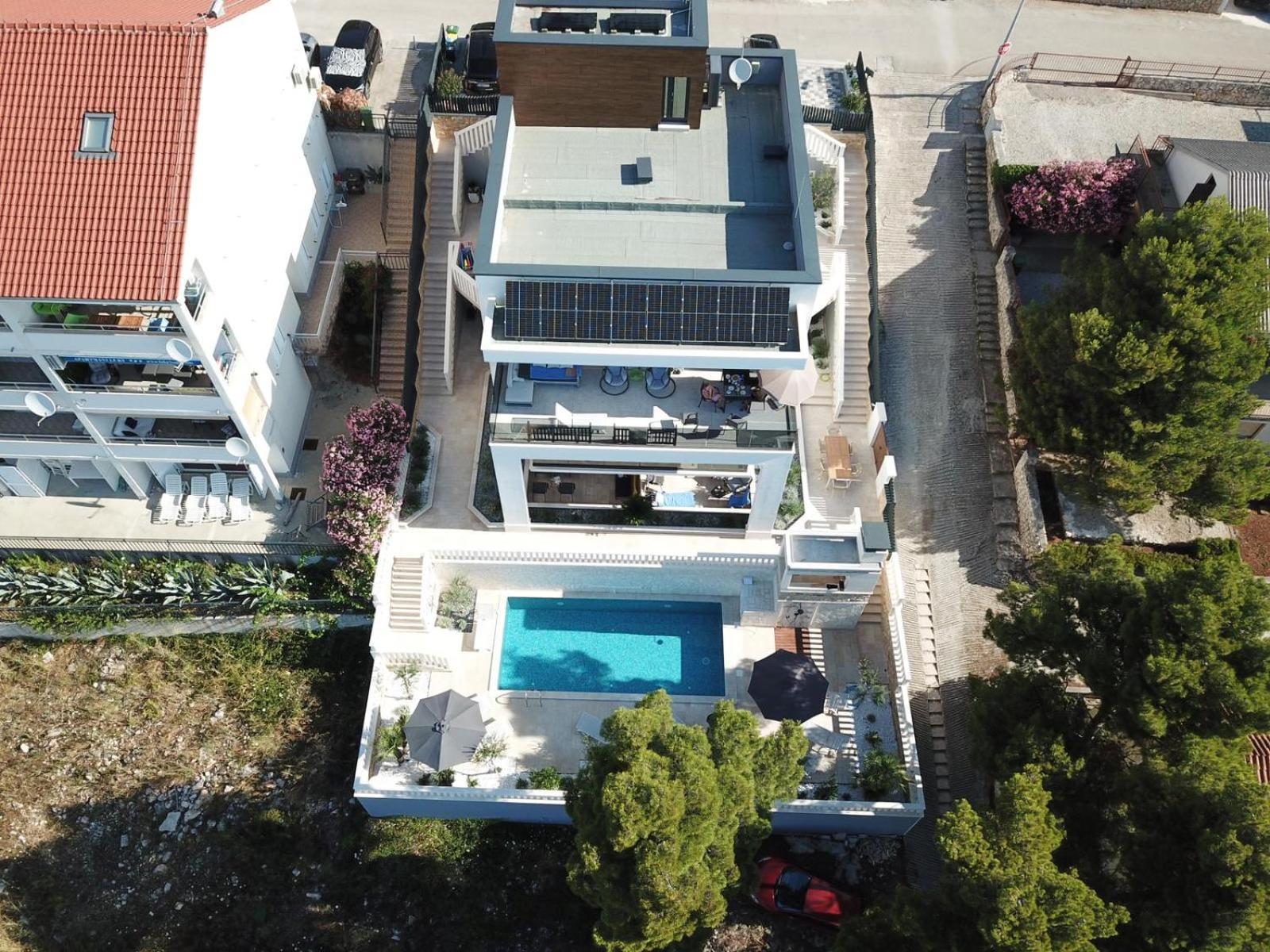 Luxury Beachfront Villa Carlisa Ciovo Luaran gambar